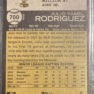 2022 Topps Heritage Player Icon Color Swap Variations 700 Julio Rodriguez back.jpg