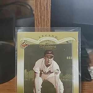 brooks robinson 2003 donruss classics front.jpg